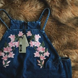 Top Shop MOTO Denim Dress w/ Embroidery (12 or L)